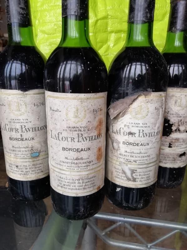 4 x La Cour Pavillon, Gilbey de Loudenne, Bordeaux, 1976