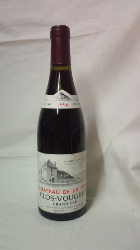 Clos de Vougeot, Grand cru, Château de la Tour, 1996