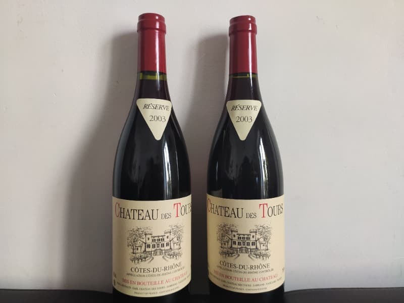 2 x Côtes-du-Rhône, Château des Tours, 2003