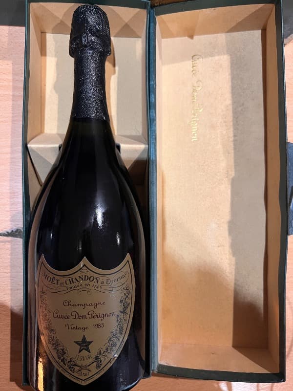 Dom Pérignon, Moët & Chandon, Champagne, 1983