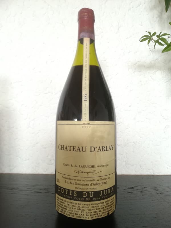 Chateau d'Arlay, Domaine d Arlay, Compte R. de Laguiche, Côtes-du-Jura, 1985 (Magnum)