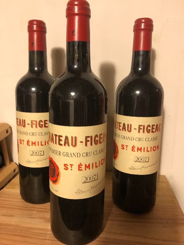 3 x Château Figeac, Saint-Émilion, 2007