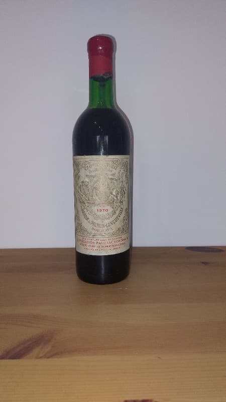 Baron de Pichon-Longueville, château Longueville, Pauillac, 1970
