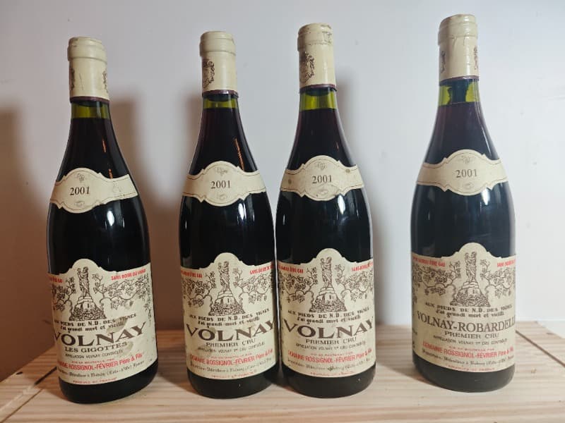 4 x Volnay, 1er Cru / les Gigottes /1er Cru Robardelle, domaine Rossignol-Février Père &Fils, 2001