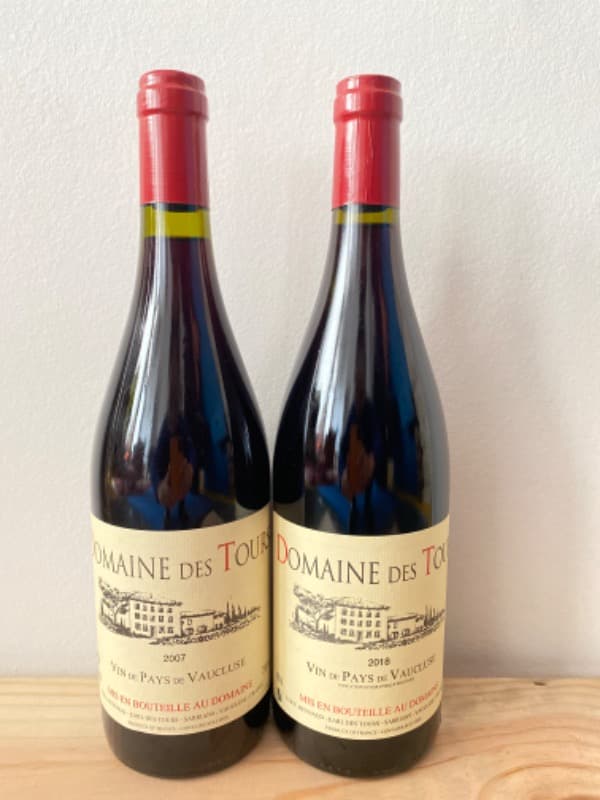 2 x Vin de Pays du Vaucluse, Domaine des Tours, 2007 / 2018