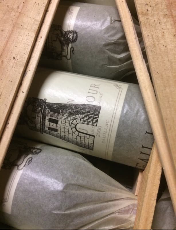 CBO/OWC 12 x CHATEAU LATOUR, Pauillac, 2000