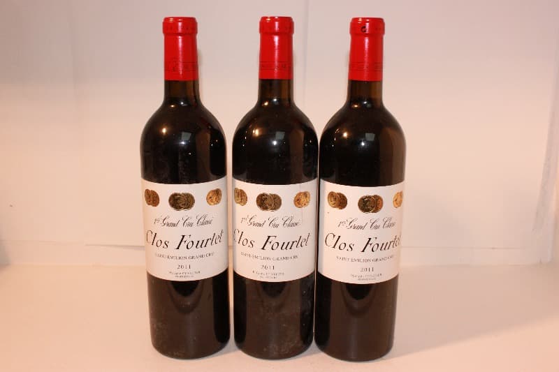 3 x CLOS FOURTET, Saint-Émilion, 2011