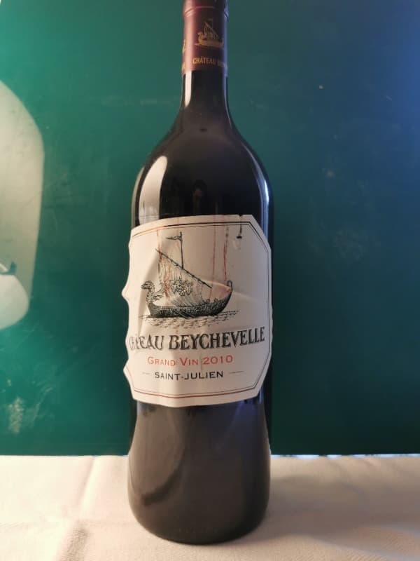 Château Beychevelle, Saint-Julien, 2010 (Magnum)