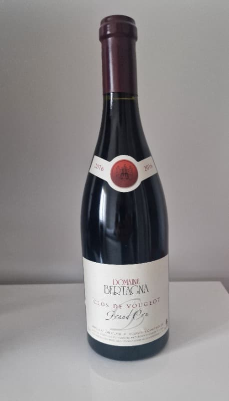 Clos de Vougeot, Grand Cru, domaine Bertagna, 2016