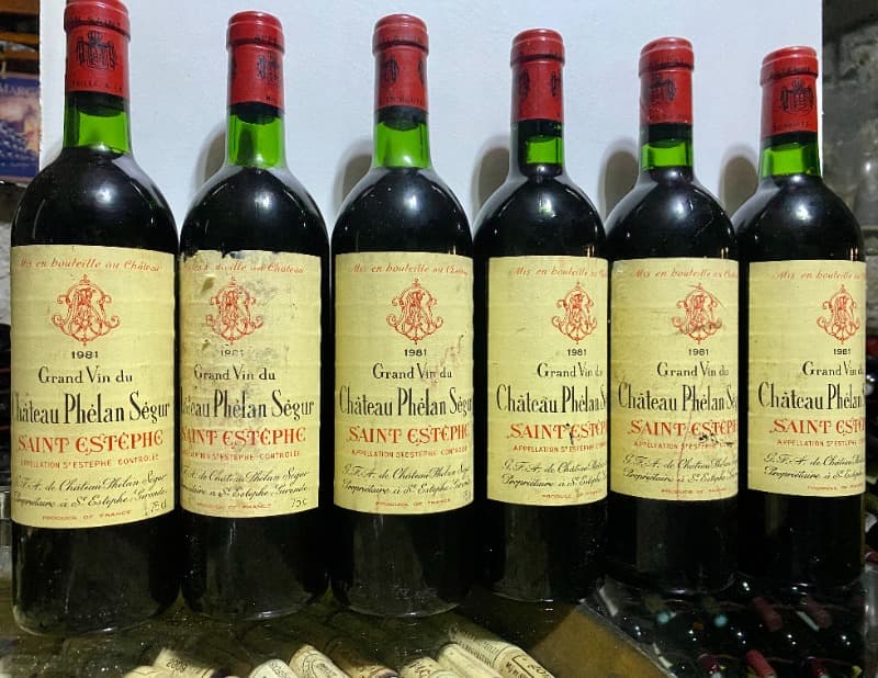 6 x Château Phélan Ségur, Saint-Estèphe, 1981
