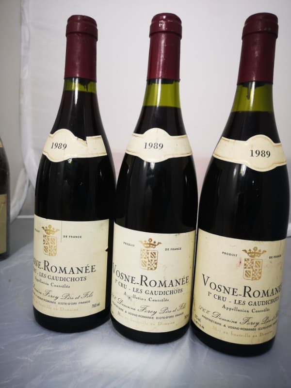 3 x Vosne-Romanée, 1er Cru - les Gaudichots, Domaine Forey père & fils, 1989