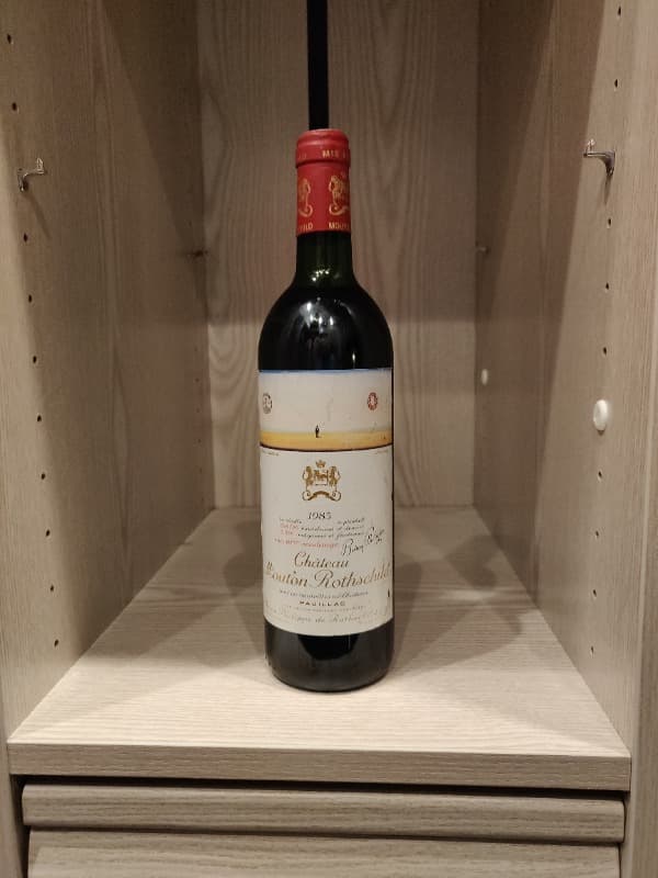 Mouton Rothschild, Pauillac, 1983