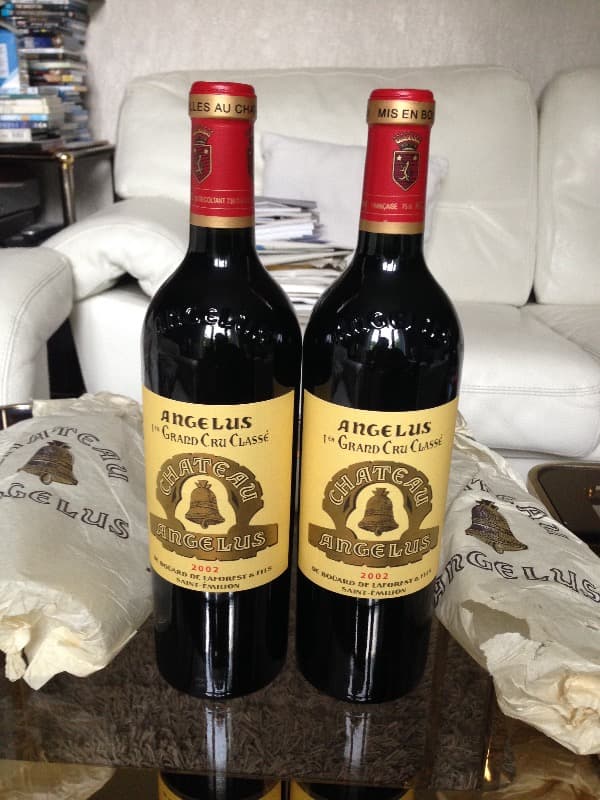 2 x 1er grand cru classé A, Château Angélus, Saint-Émilion, 2002
