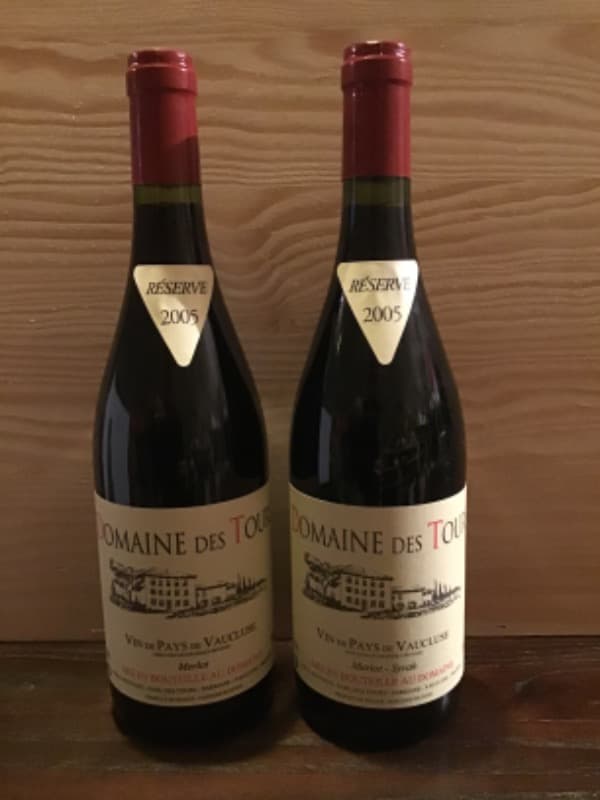2 x Vin de Pays du Vaucluse, Merlot / Merlot-Syrah, Domaine des Tours, 2005