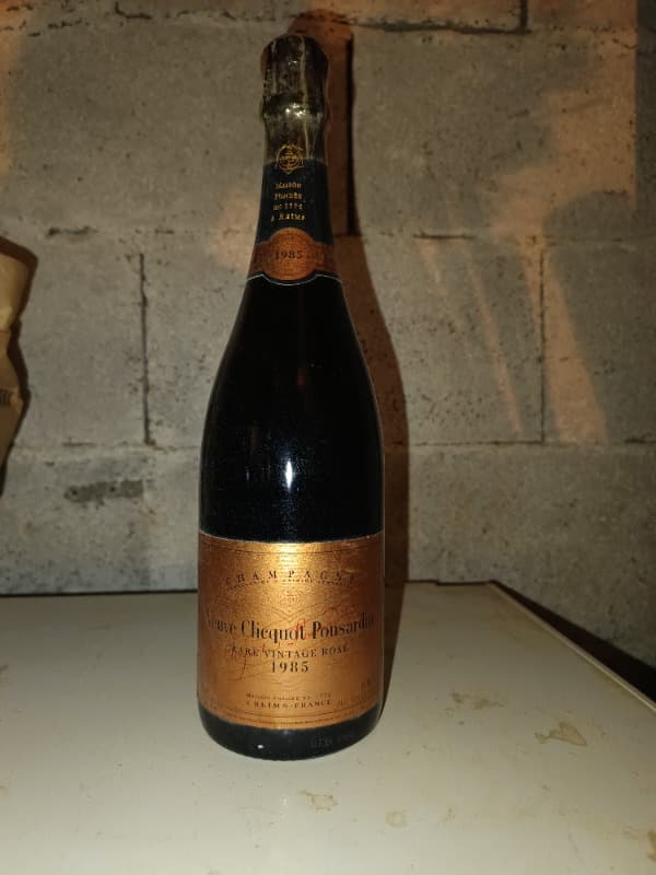 Champagne Veuve Clicquot Ponsardin, Rare Vintage 1985