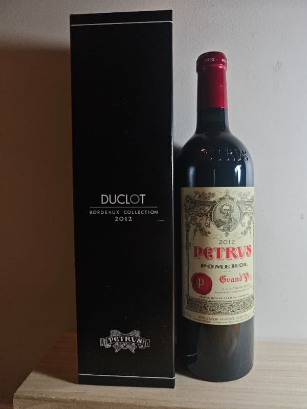 2 x Pétrus, Pomerol, 2012