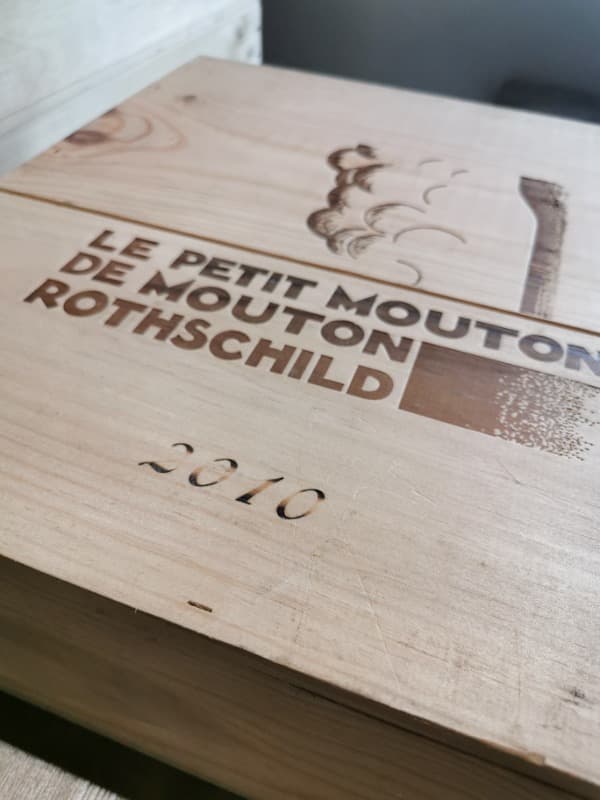 CBO/OWC 3 x Le petit Mouton, Château Mouton Rothschild, Pauillac, 2010 (MAGNUM)