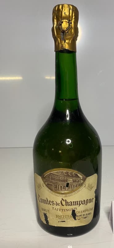 Comtes de Champagne, Taittinger, Champagne, 1964