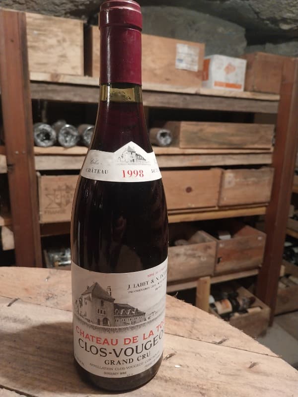 Clos de Vougeot, Grand cru, Château de la Tour, 1998