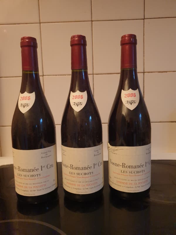 3 x Vosne-Romanée, 1er cru les Suchots, Domaine de la Poulette, 2006