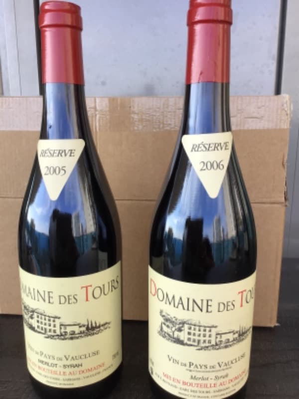 2 x Vin de Pays du Vaucluse, Merlot/ syrah, Domaine des tours 2005/2006