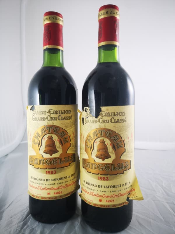 2 x Château l'Angélus, Saint-Émilion, 1983