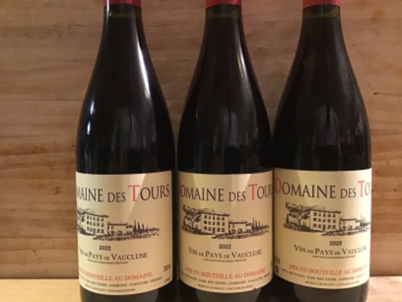 3 x Vin de Pays du Vaucluse, domaine des Tours, 2022