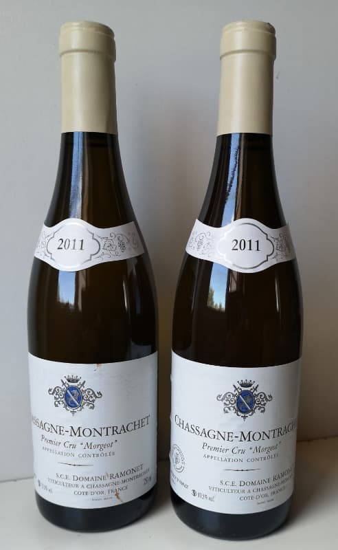 2 x Chassagne-Montrachet, 1er cru " Morgeot ", Domaine J.C. Ramonet, 2011