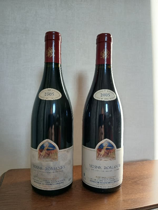 2 x Vosne-Romanée, Mugneret-Gibourg, 2005