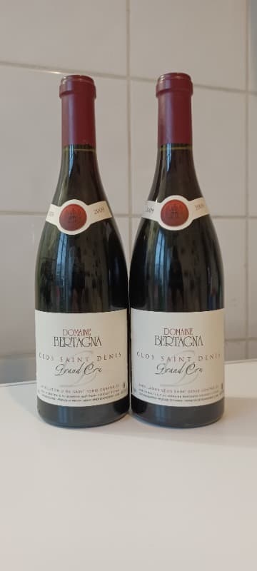 2 x Clos-Saint-Denis, Grand Cru, Domaine Bertagna, 2009