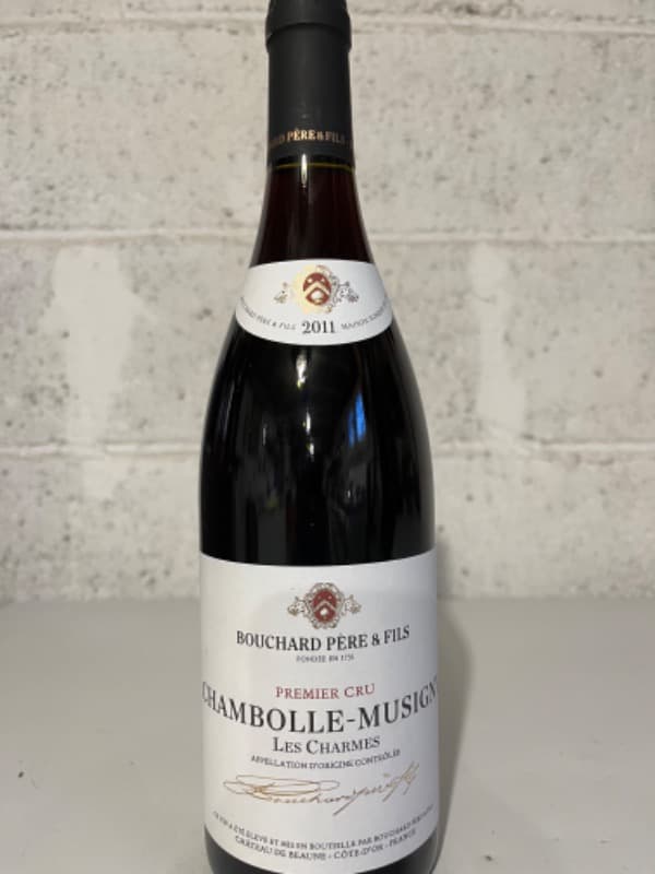 Chambolle-Musigny, 1er cru - Les Charmes, Bouchard Père & Fils, 2011