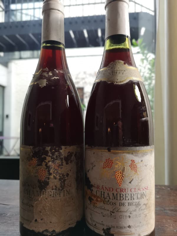 2 x Chambertin, Clos de Bèze, Robert Gibourg, 1977