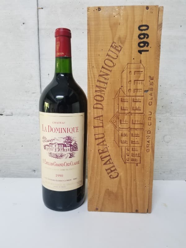 Château LA DOMINIQUE, Saint-Émilion Grand Cru, 1990 (Magnum)