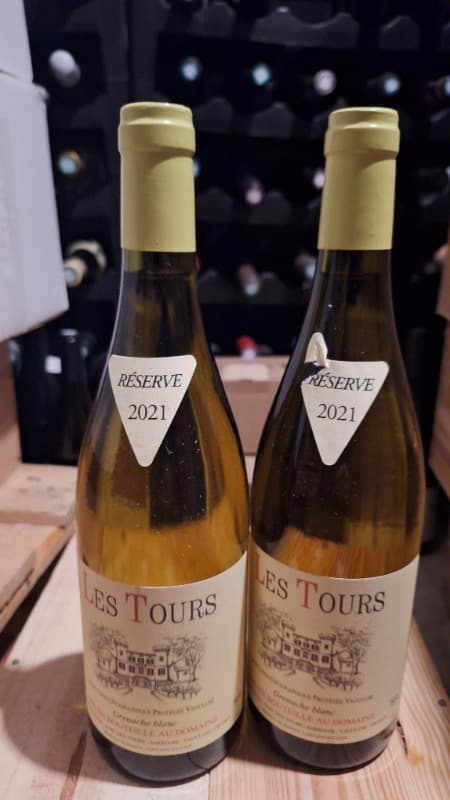 2 x Vin de Pays du Vaucluse, Grenache Blanc, Les Tours, 2021