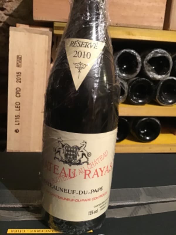 Châteauneuf-du-Pape, château Rayas, 2010