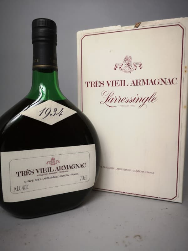 Très Vieil Armagnac, Larressingle, Armagnac, 1934