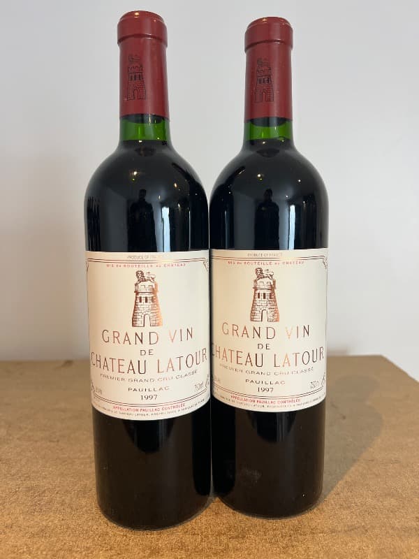2 x Grand Vin de château Latour, Pauillac, 1997