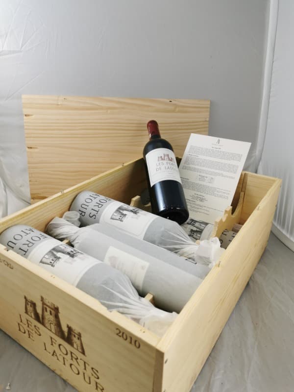 10 x Les Forts de Latour, 2010, Château Latour, Pauillac