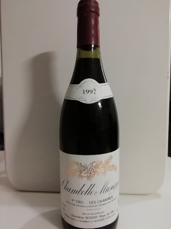 Chambolle-Musigny, 1er Cru Les Charmes, Modot Père et Fils, 1997