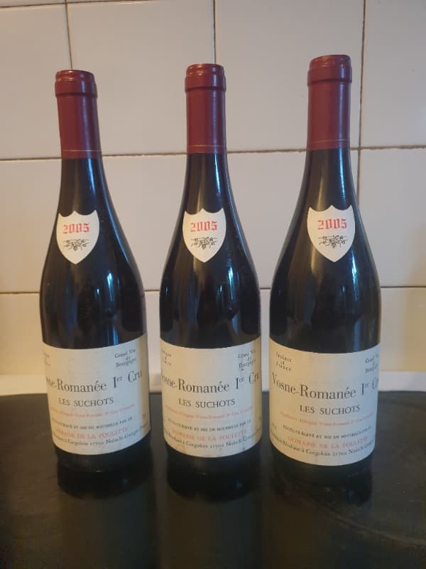 3 x Vosne-Romanée, 1er cru les Suchots, Domaine de la Poulette, 2005