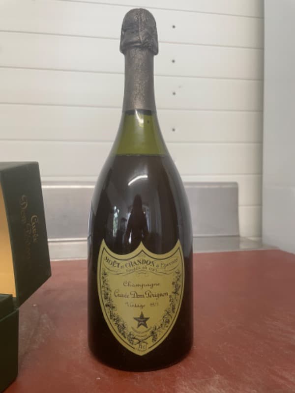 Dom Pérignon Vintage, Moët & Chandon, Champagne, 1975