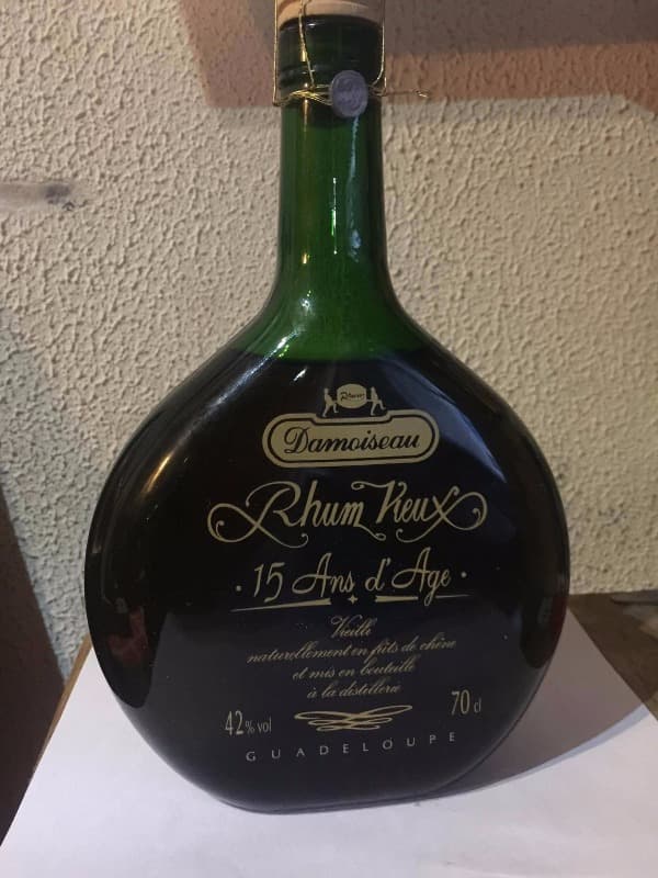 Rhum Vieux 15 ans d'âge, Damoiseau (70cl)