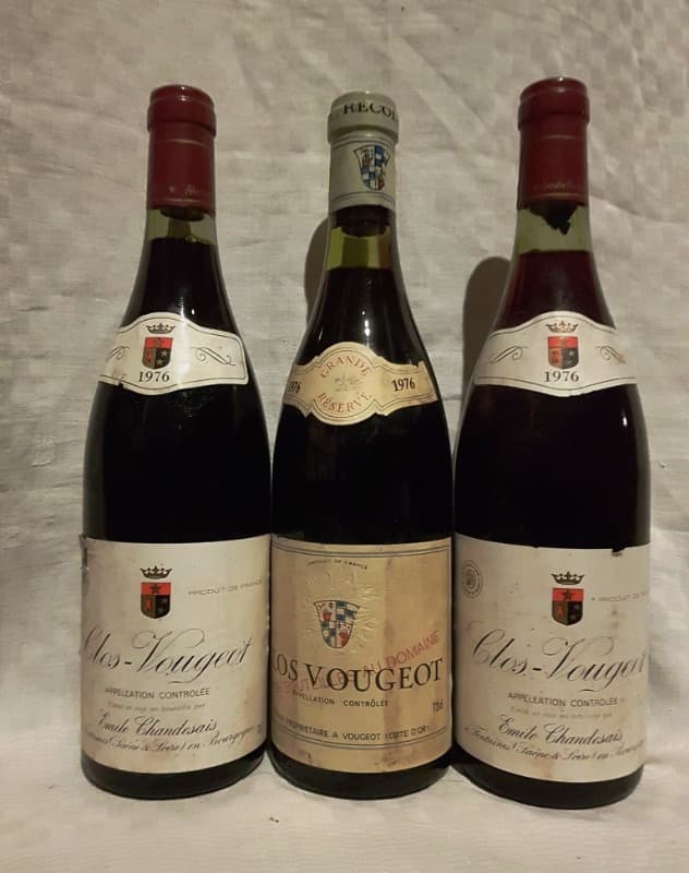 3 x Clos de Vougeot: 1 x Domaine Aujoux / 2 x Emile Chandesais, 1976