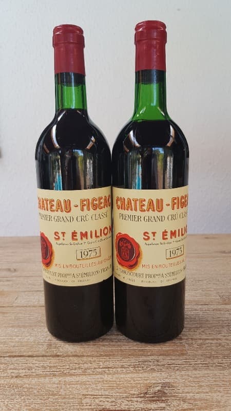 2 x FIGEAC, Saint-Émilion Grand Cru, 1975