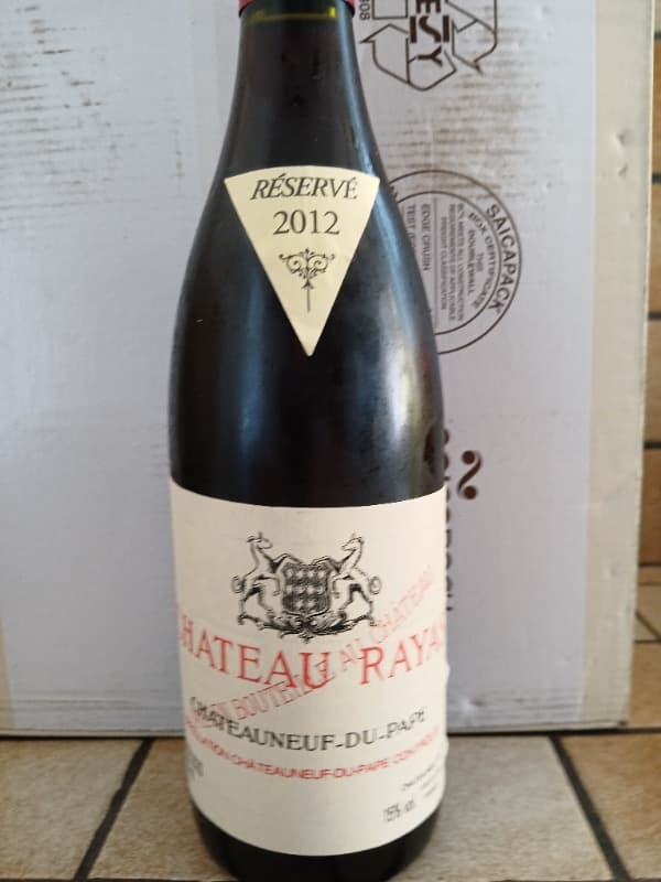 Châteauneuf-du-Pape, château Rayas, 2012
