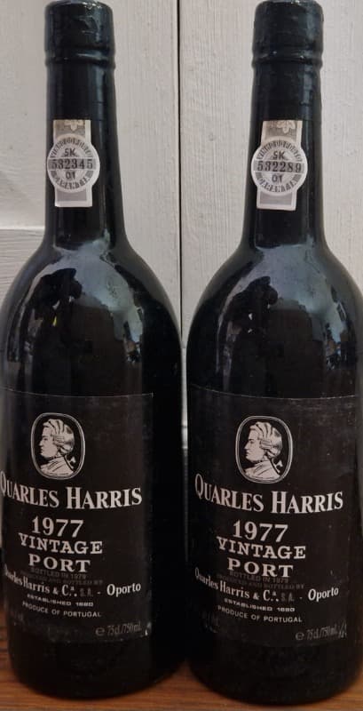 2 x Vintage Port, Quarles Harris, Porto, 1977