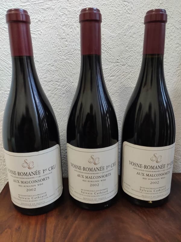 3 x Vosne-Romanée, 1er cru Aux Malconsorts, Domaine Sylvain Cathiard, 2002