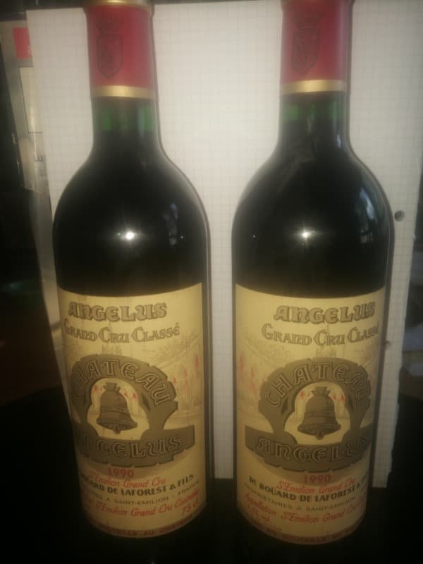 2 x château Angelus, Saint-Émilion, 1990
