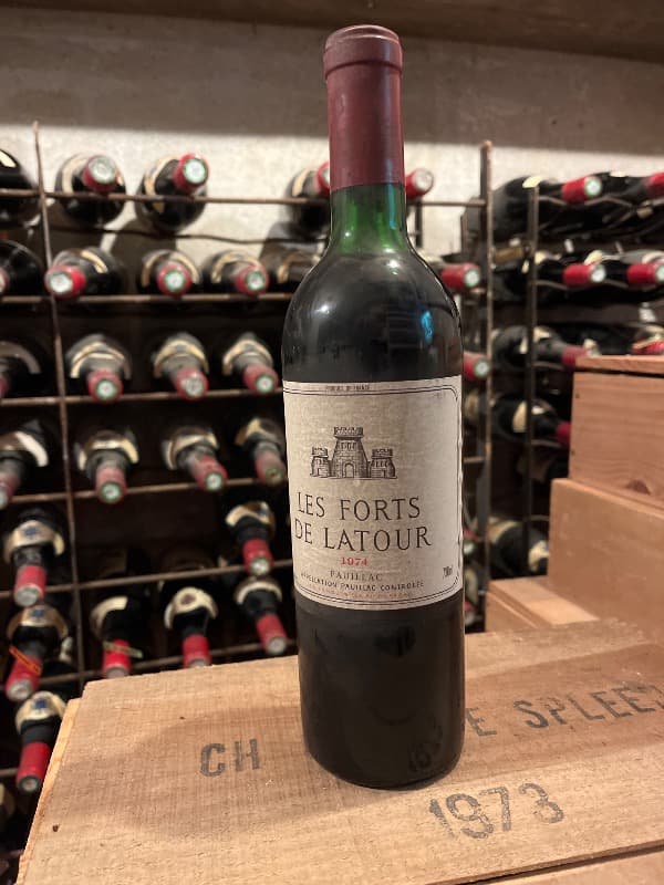 Les Forts de Latour, château Latour, Pauillac, 1974
