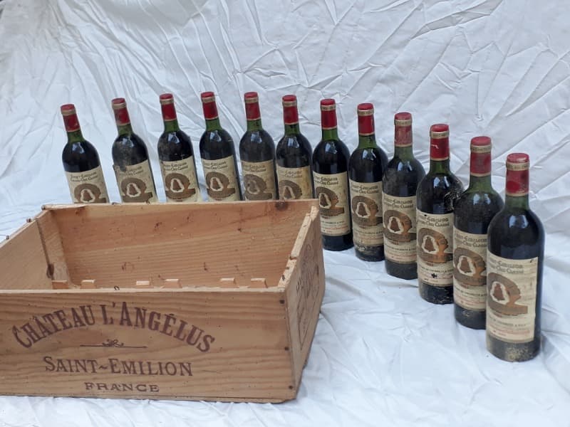 CBO/OWC 12 x Château l'Angélus, Saint-Émilion, 1983